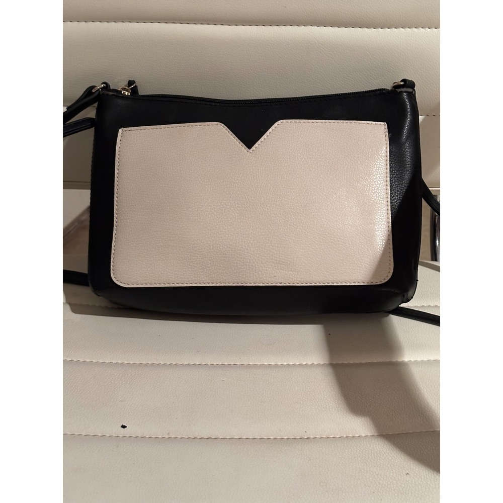 Apt 9 Womens Crossbody Bag Black Cream Colorblock Faux Leather HAP74CL25A5